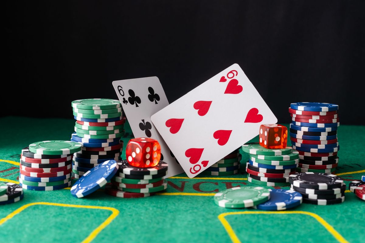 Simple Text BlackJack کیسینو میں پوکر گیمز